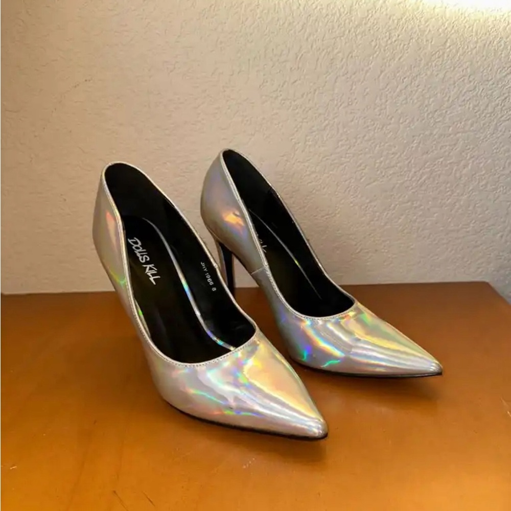 Iridescent heels